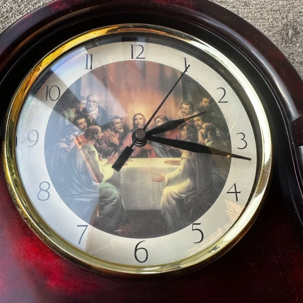 Vintage 90s Jesus Christ and the Last Supper Red Marble Mantel Clock - WORKS!
